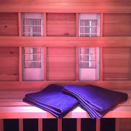 Gardenhouse 'the Block' - - Private Garden - Ir - Ac Apartment *