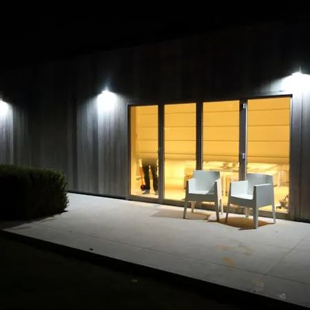 Daire Gardenhouse 'the Block' - - Private Garden - Ir - Ac *